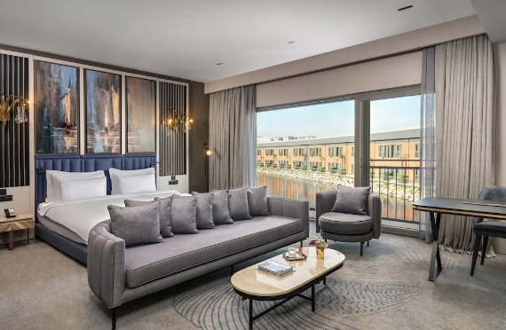 Crowne Plaza